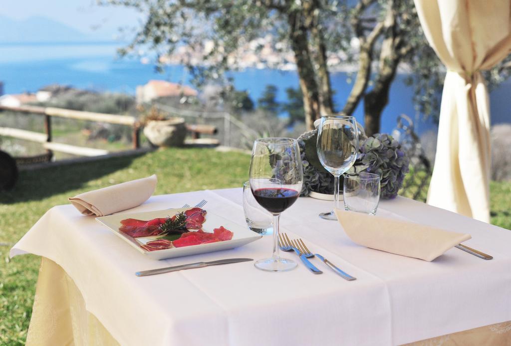 Agriturismo Le Fontane サーレ・マラジーノ エクステリア 写真