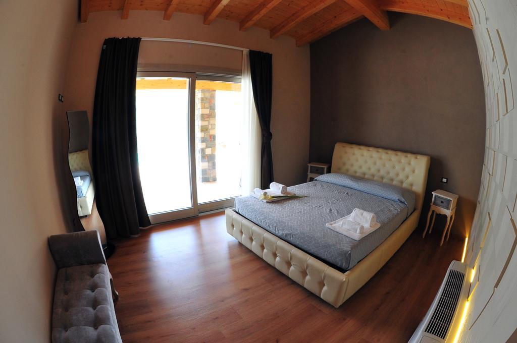 Agriturismo Le Fontane サーレ・マラジーノ 部屋 写真